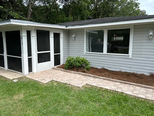 419 E Canal Dr — Photo 9