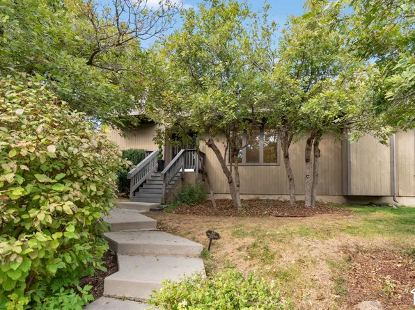 3475 E Creek Rd S, Salt Lake City, UT 84121