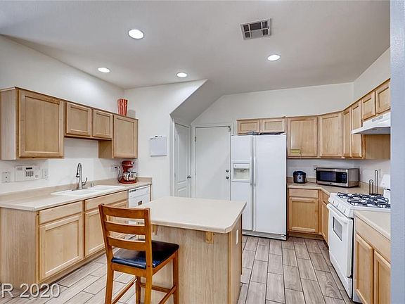 4th image of 3740 Perugia Ct