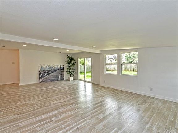 4th image of 5108 Greenheart Dr