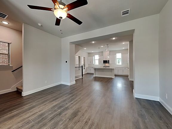 2nd image of 2232 Palomino St