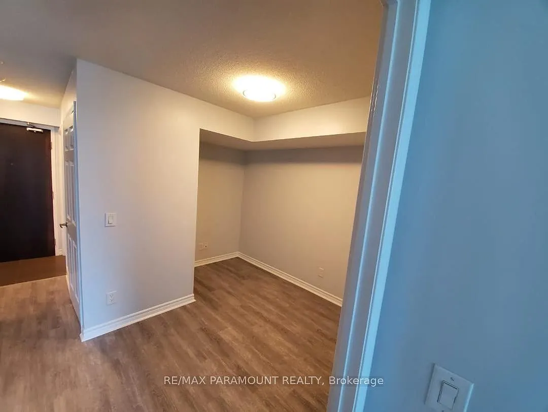 2 bed, $2,600 — Photo 4