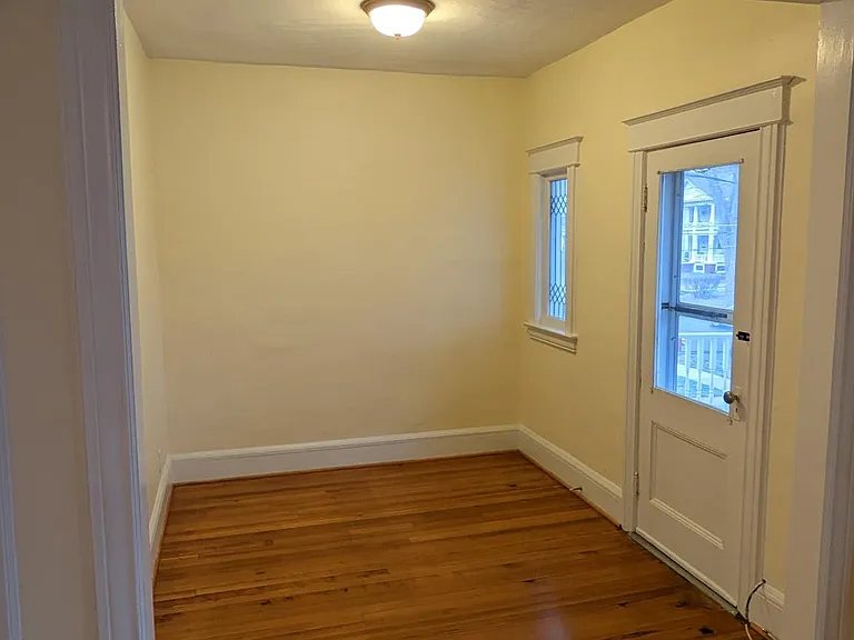 61 S Pine Ave #1 — Photo 10