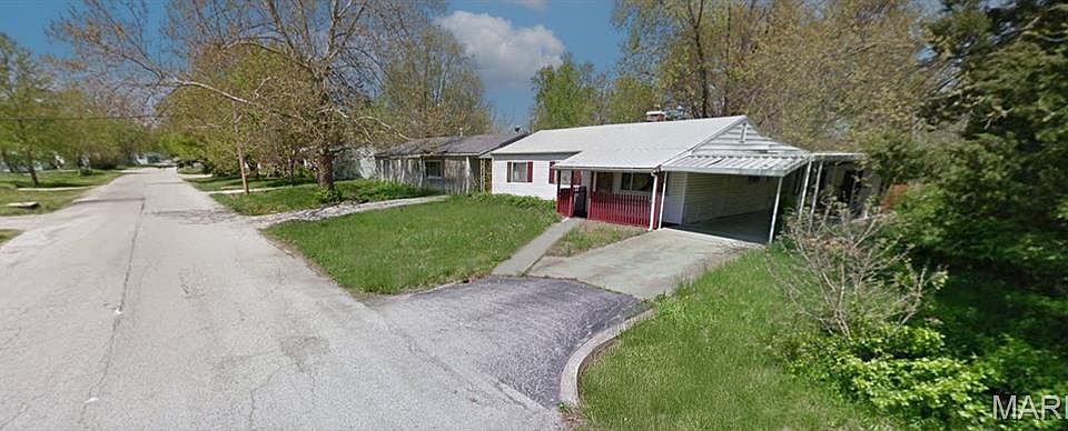 2nd image of 37 Saint Lambert Dr