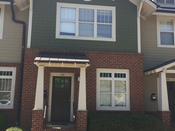 102 Mallard St