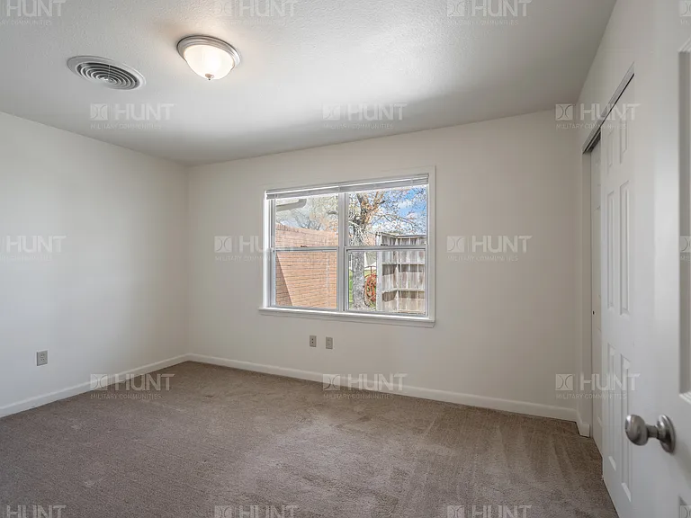 123 Idaho Cir — Photo 16