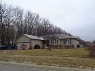 352 S Boo Rd, Burns Harbor, IN 46304