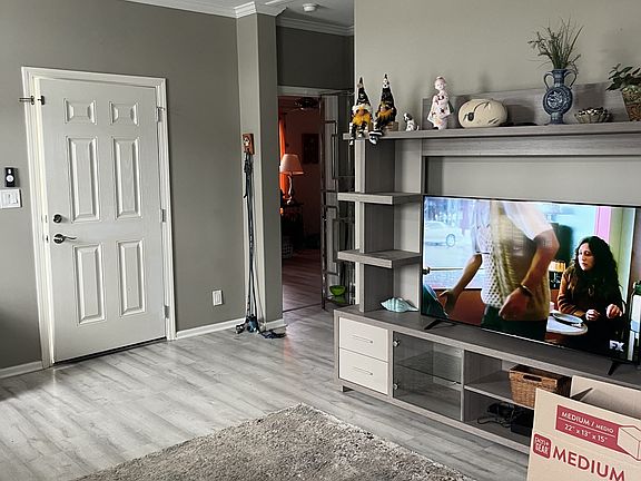 3rd image of 2555 Pga Boulevard #447