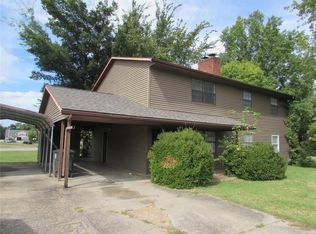 209 N Pind Wood Ln, Cape Girardeau, MO 63701