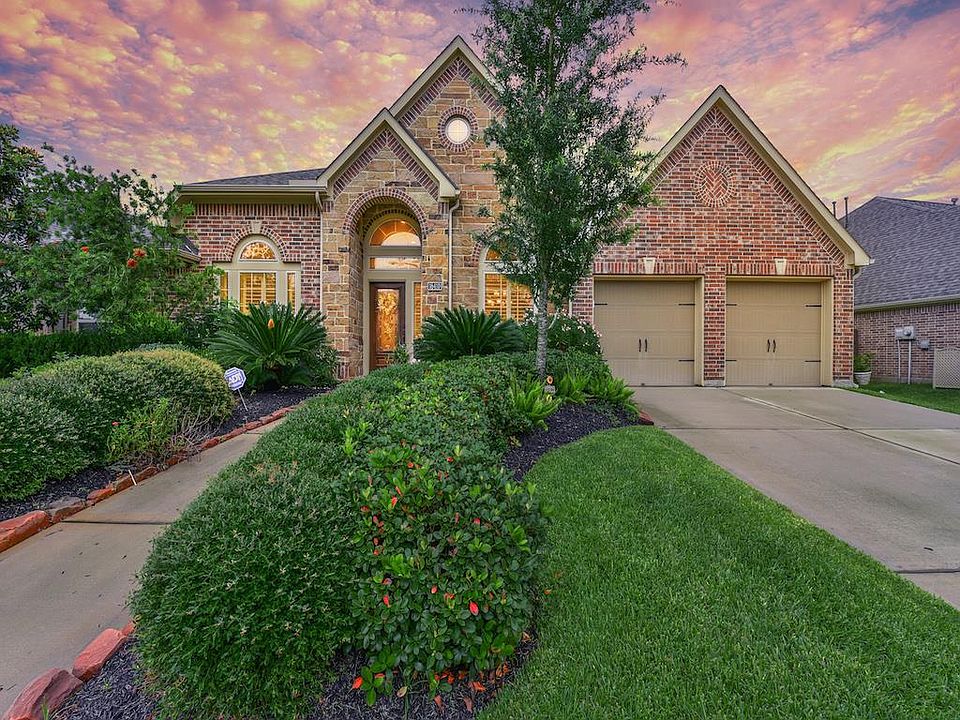 1st image of 16410 Sawyer Knoll Ln