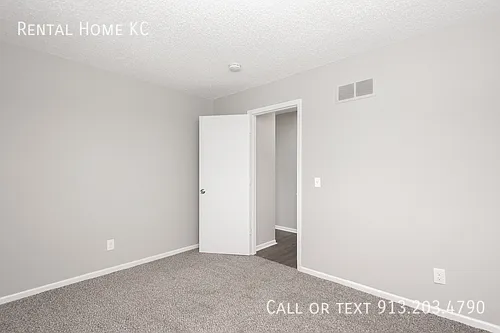 1224 E Cothrell St — Photo 16