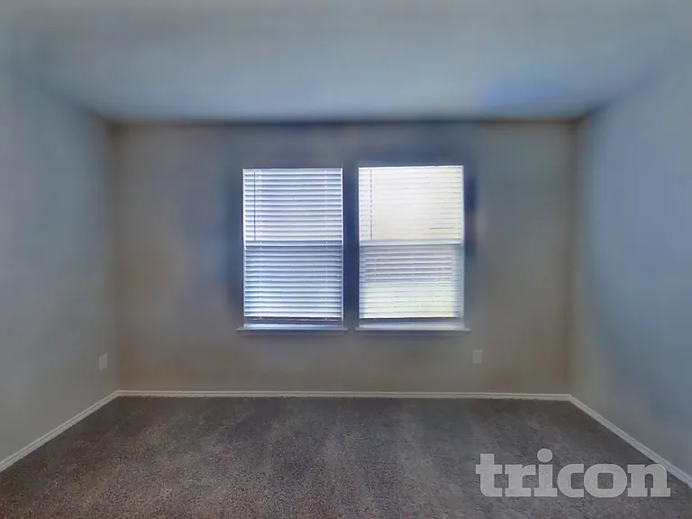 1023 Spofford Dr — Photo 14