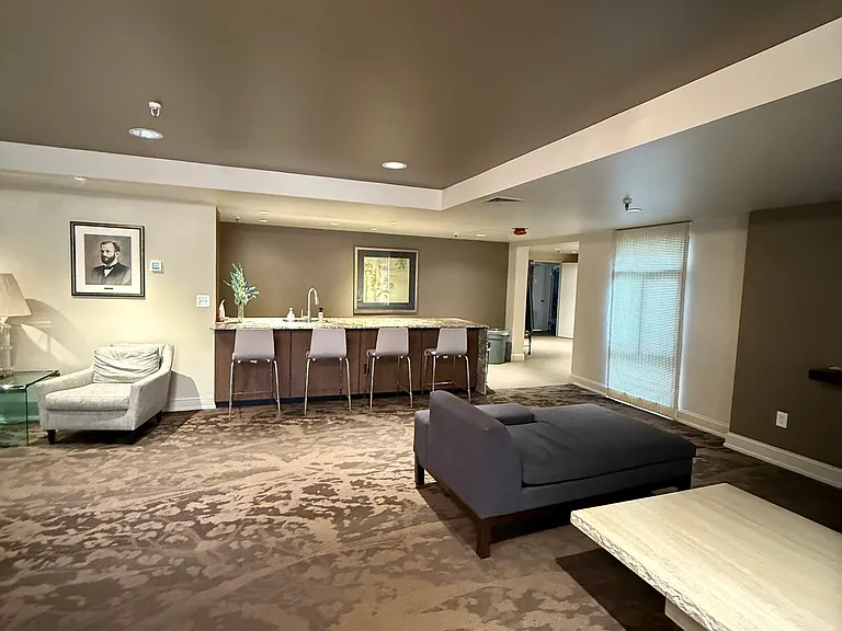 800 N Pearl St #611 — Photo 10