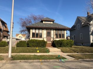 1944 S 56th St, West Allis, WI 53219