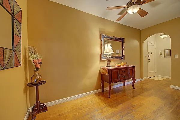 Sold by Landmarc Group | media 62