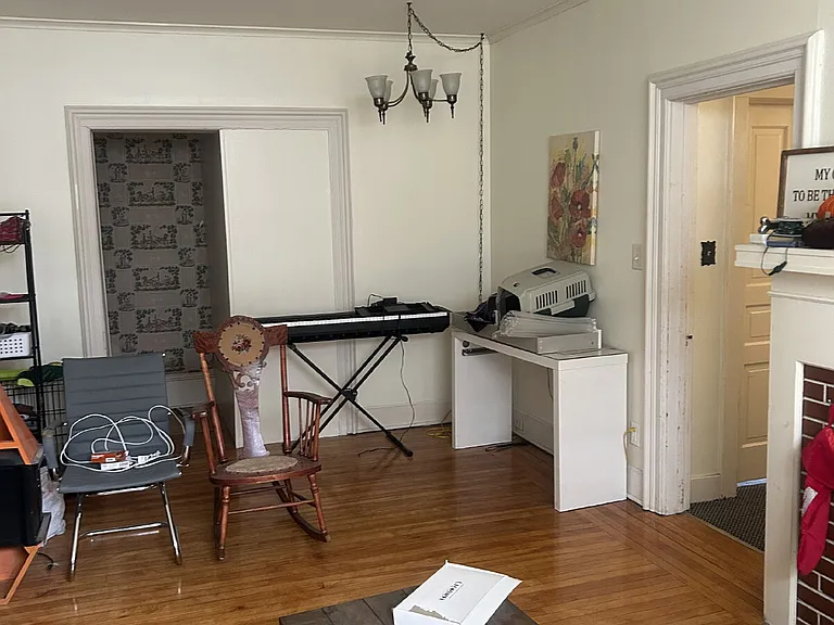 1325 State St — Photo 6