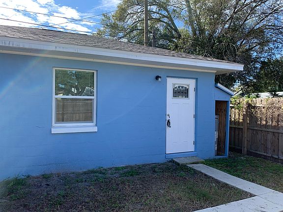 2nd image of 110 N Highland Ave