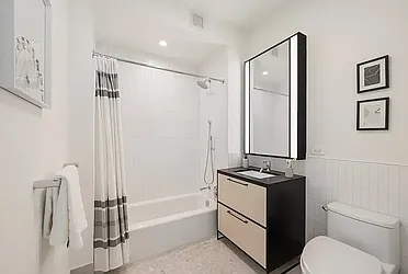 Rented by Living New York