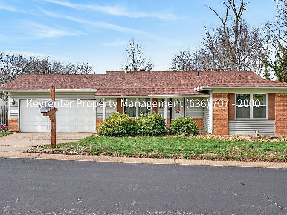 1st image of 1476 Shadow Wood Dr
