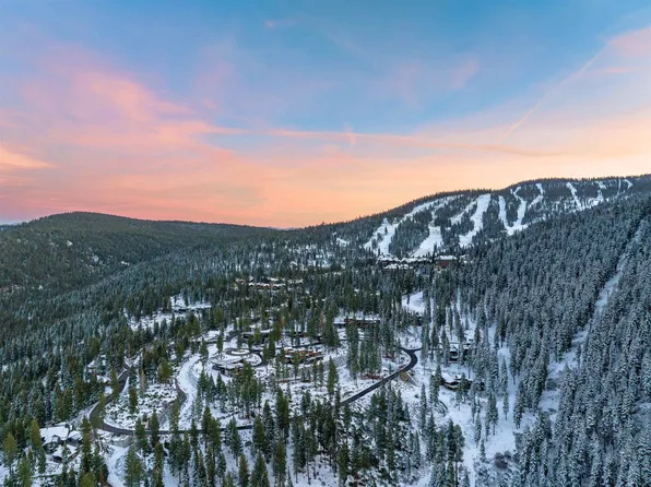 19080 Glades Pl, Truckee, CA 96161