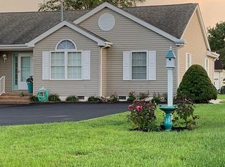 31118 Edgewater Dr, Lewes, DE 19958