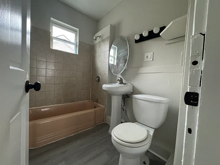 34 Vermont St #3 — Photo 9