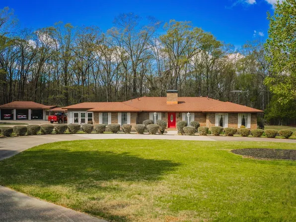 205 Baywood Ln, Monticello, AR 71655