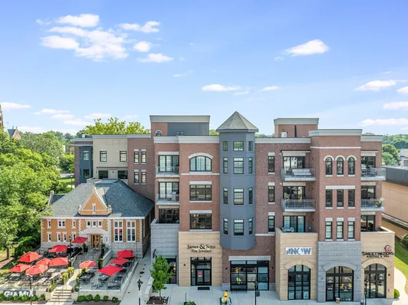 (undisclosed Address), Naperville, IL 60540