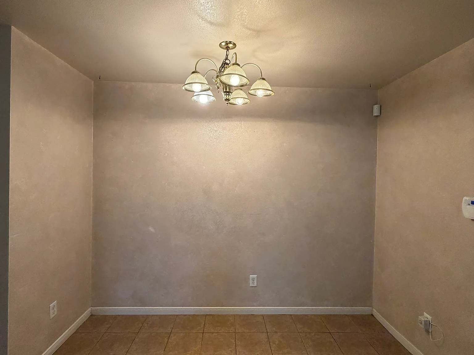 3 bed, 1241 sqft, $1,195 — Photo 4