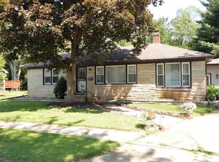 1007 Institute St, Valparaiso, IN 46383