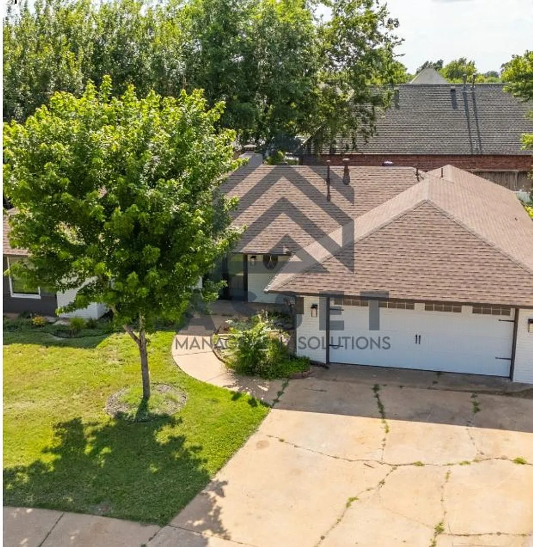 Building Photo - 801 Cogswell Cir