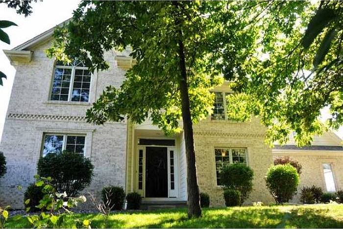 Spectacular wooded lot