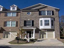 1 year young townhome