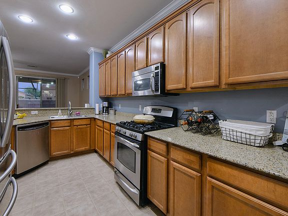 4th image of 12942 N Westminster Dr
