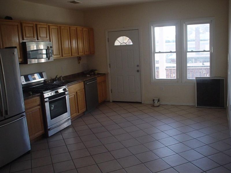 2nd image of 450 E 30th St APT 1