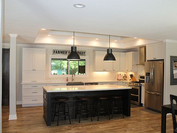 Gourmet Kitchen