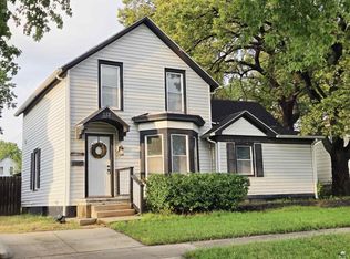 213 NE 7th St, Abilene, KS 67410