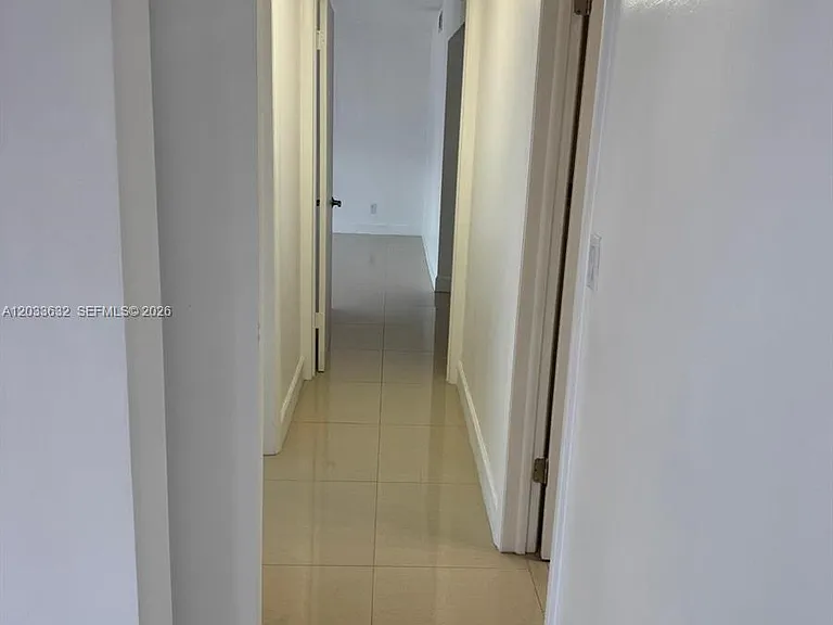 66 N Valencia Ave #Penthouse 2A — Photo 8
