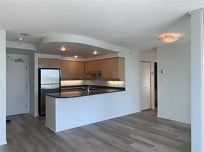 1009 Expo Boulevard Vancouver — Photo 2
