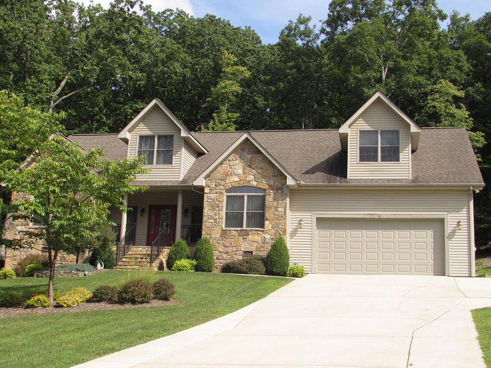 1st image of 46 Chelteham Ln