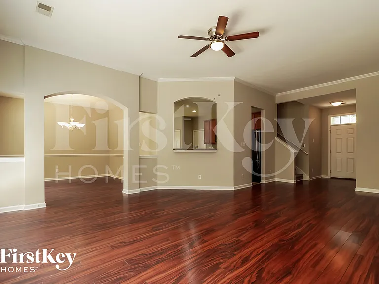 9661 Pebble Creek Blvd — Photo 3