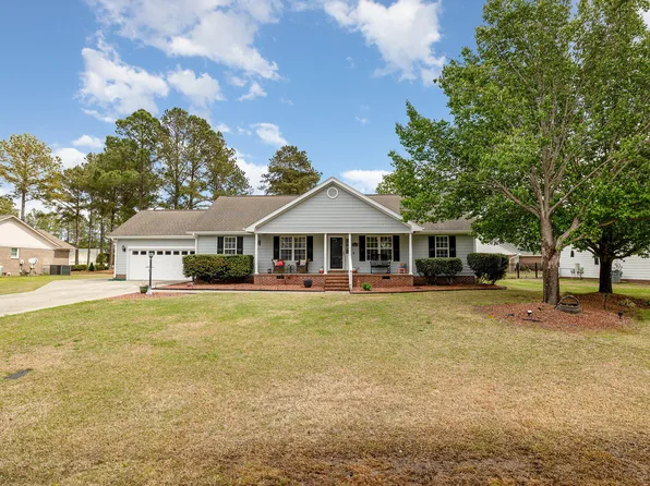 1315 Four Wood Dr, Fayetteville, NC 28312