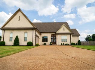 656 Riverwest Cir, Marion, AR 72364