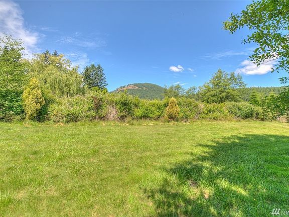 5th image of 55 Buck Bay Estates Ln