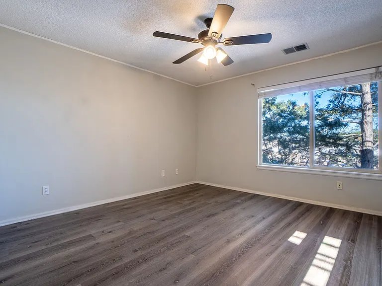 3684 Iguana Dr — Photo 11