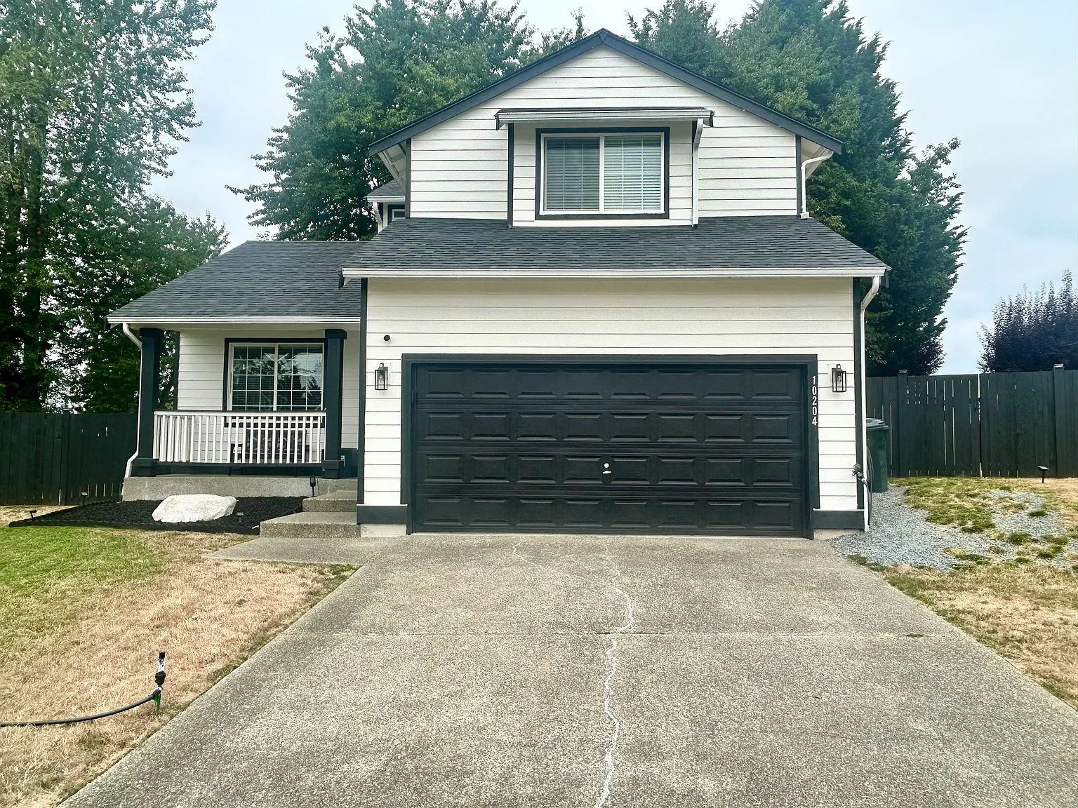 3 bed, 2.5 bath, 1804 sqft, $3,000 — Photo 1