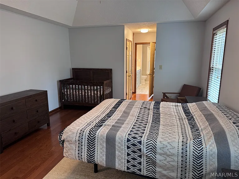 5740 Jane Rd — Photo 31