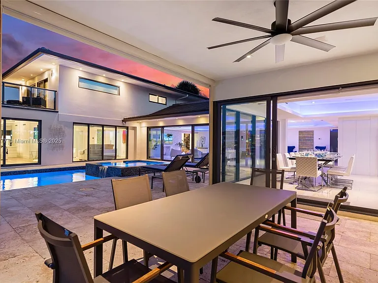 1025 Diplomat Pkwy — Photo 80