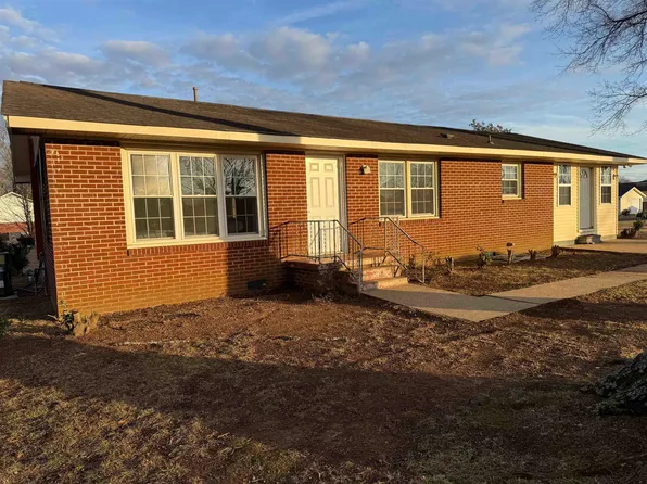 1074 Pine St, Killen, AL 35645