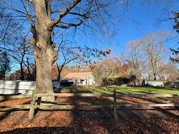 40 Landing Rd, Kingston, MA 02364